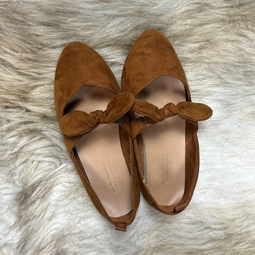 Size 10 Old Navy Brown Suede Slip-On Ballet Bow Shoes